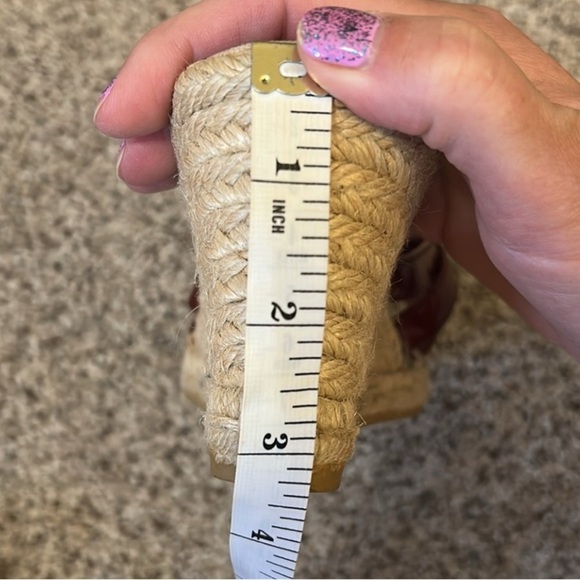 Burberry Nova Check Red Patent Leather Espadrille Wedge Sandals Size 39 IT, 8 US - Picture 4 of 14